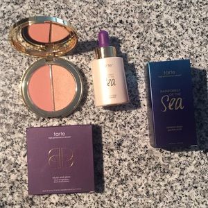 Tarte Makeup w Case